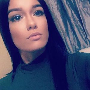 Meet your Posher, Pamela